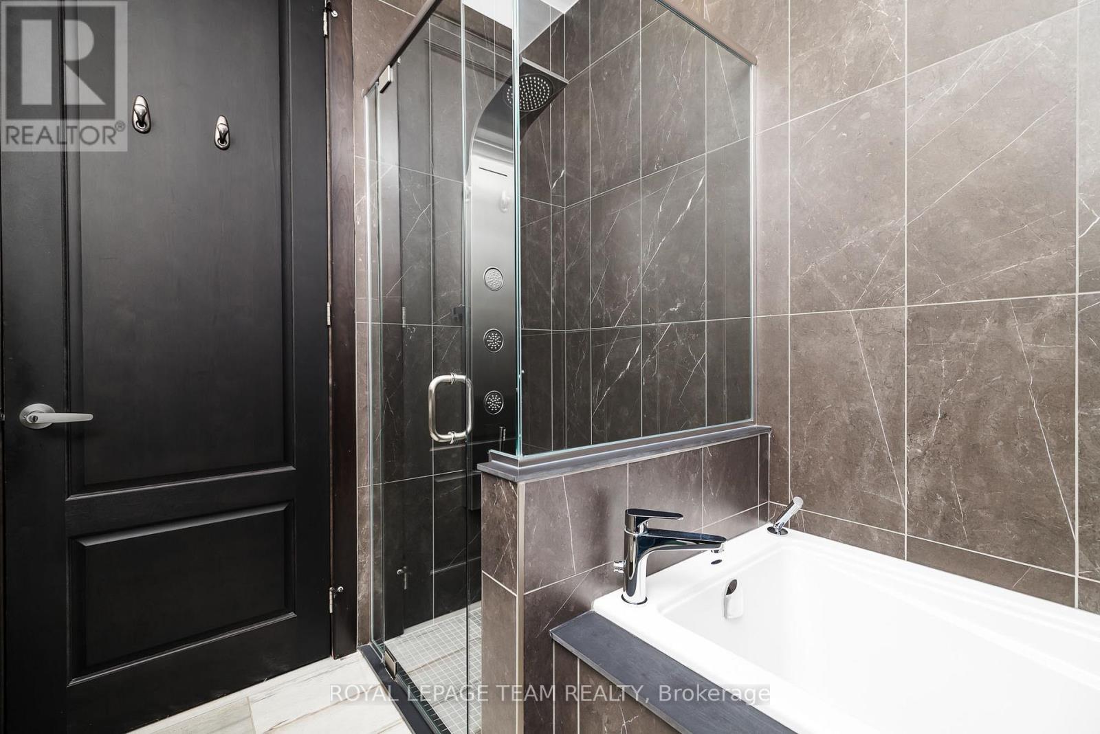 153 ADRIEN STREET - Image 27