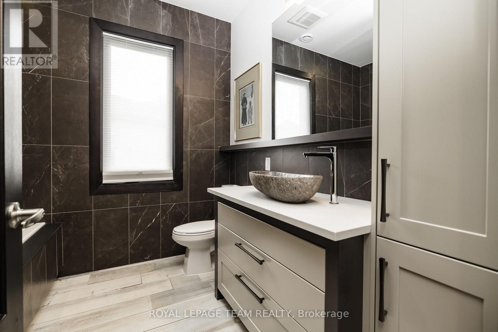 153 ADRIEN STREET - Image 28