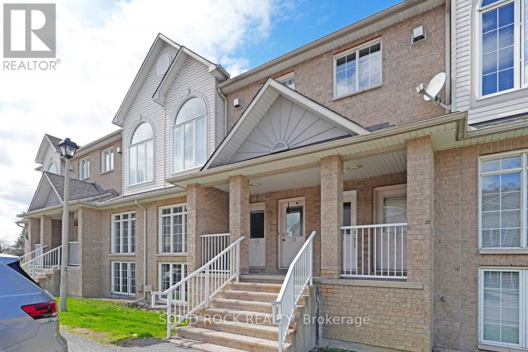 #13 1701 BLOHM DRIVE - 2