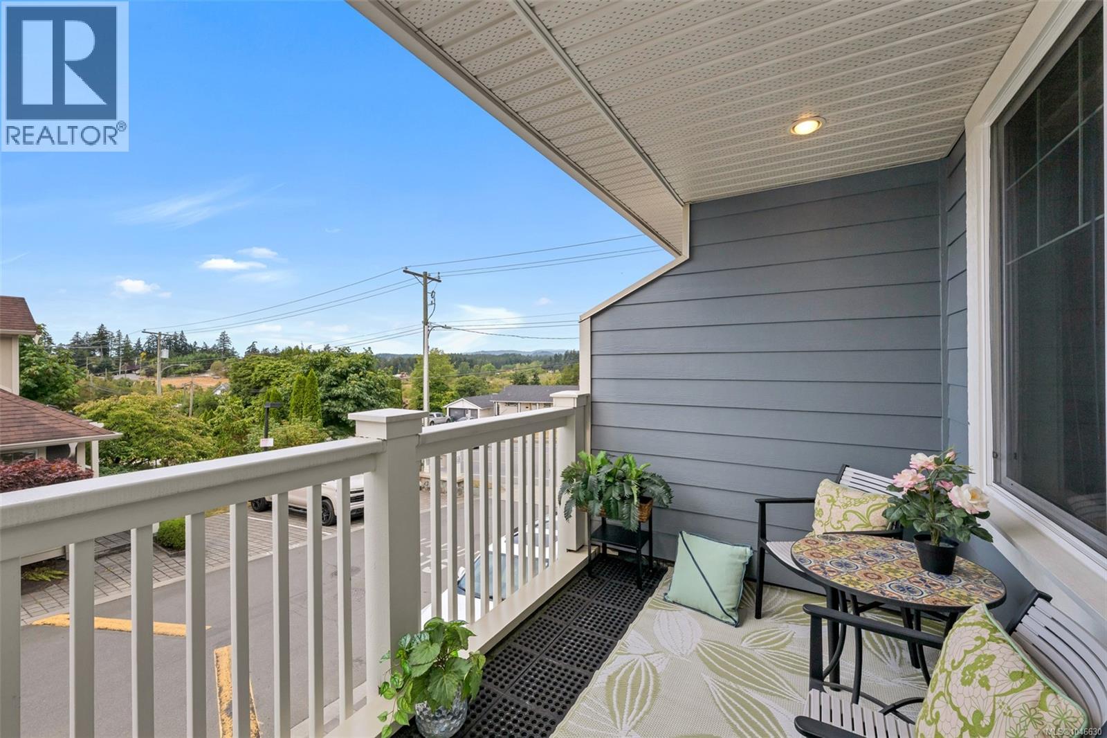 7 4583 Wilkinson Road, Saanich
