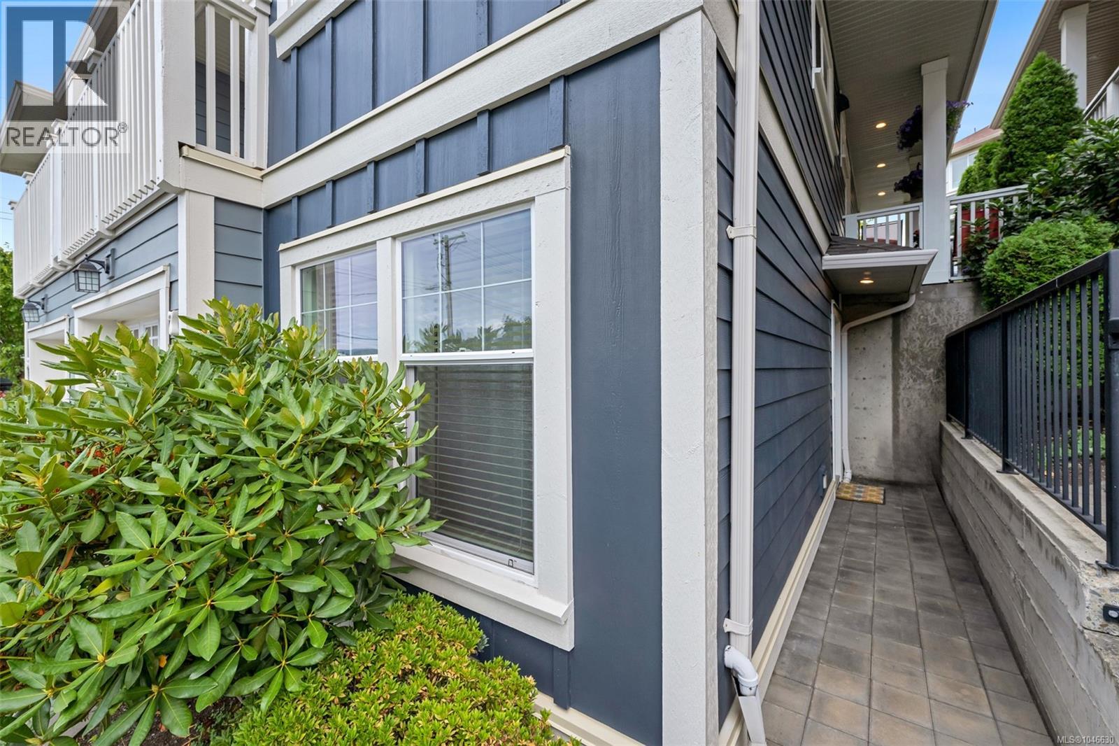 7 4583 Wilkinson Road, Saanich