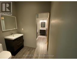 33 St. Laurent Boulevard, Tiny, ON L9M0J2 Photo 7