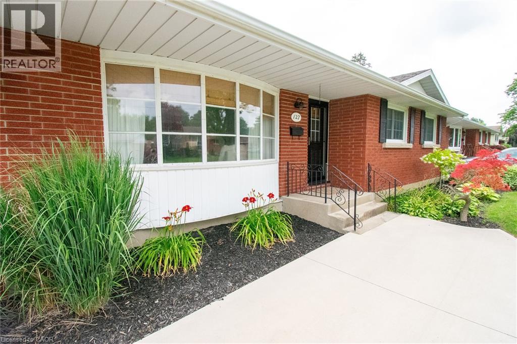 127 CLEARY Avenue - 4