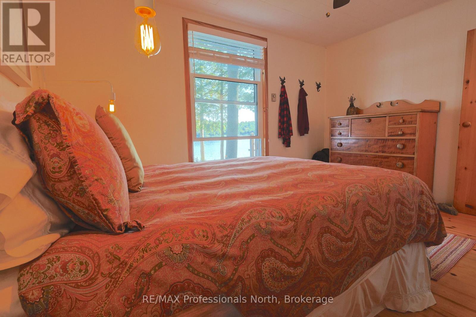 1365 DICKIE LAKE ROAD - 25
