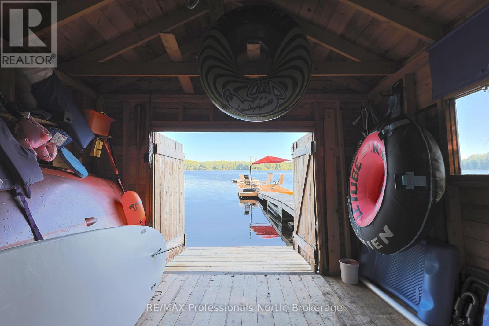 1365 DICKIE LAKE ROAD - Image 32