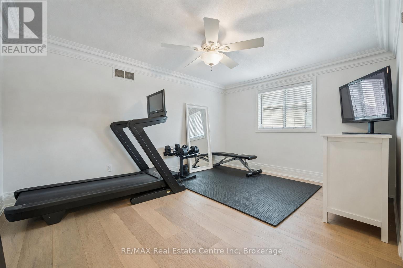 34 WHETSTONE CRESCENT - 28