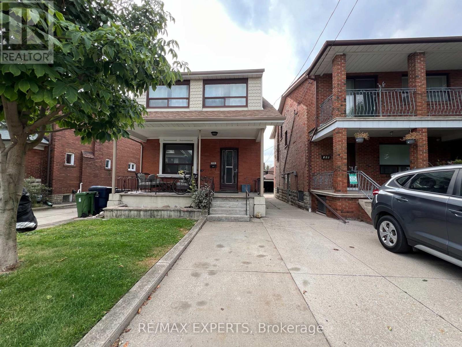 Photo of 366 Lauder Avenue