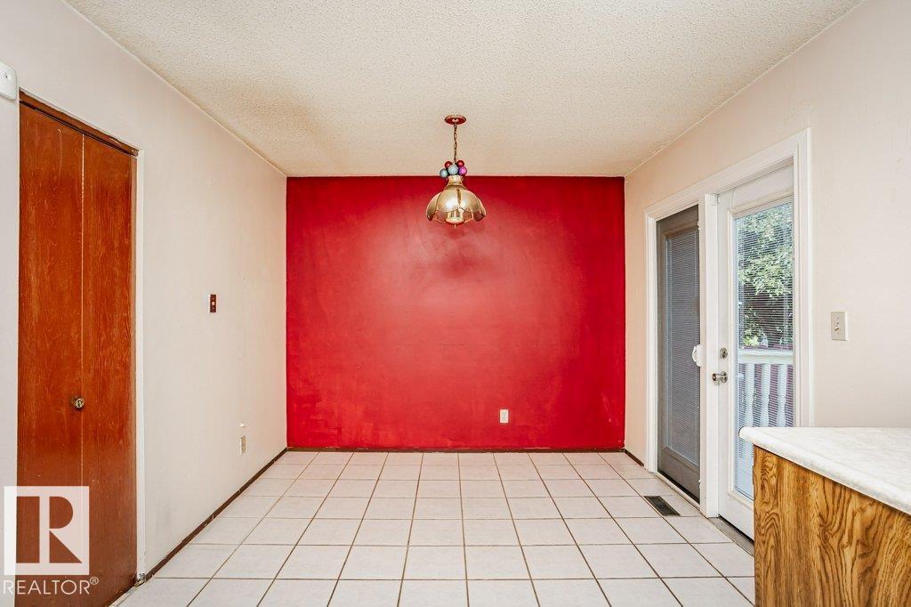 3520 42 Avenue NW - Photo 16