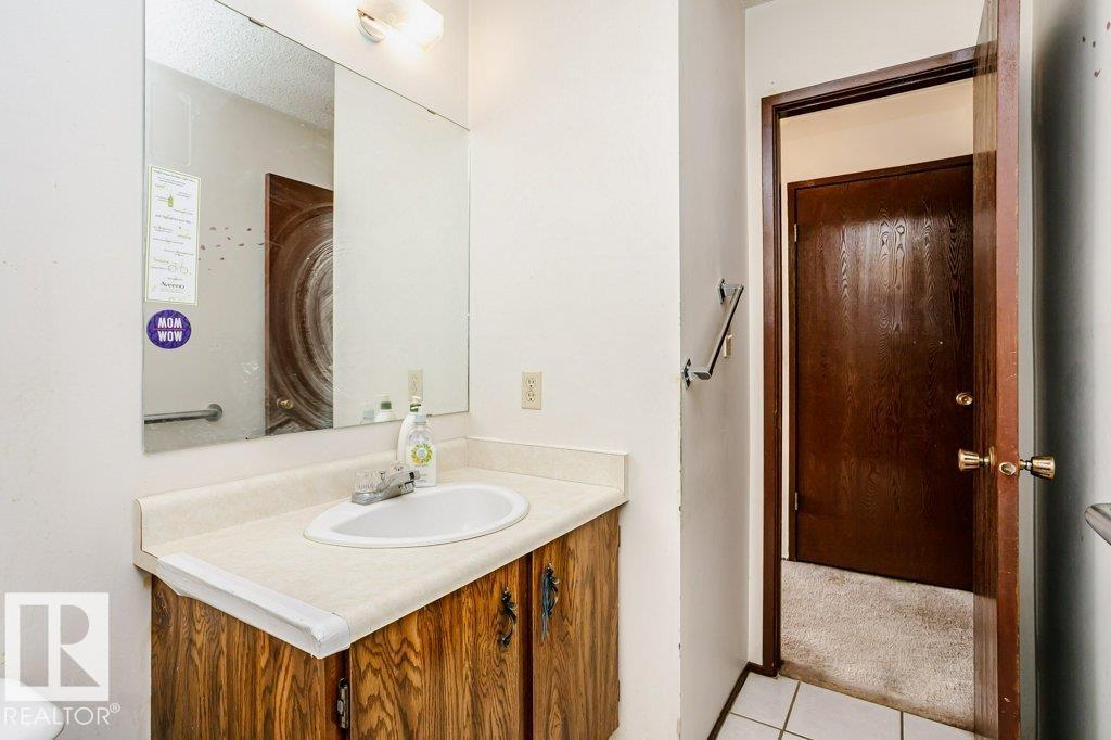 3520 42 Avenue NW - Photo 20