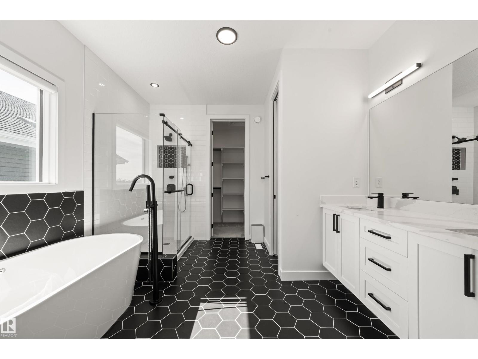 3415 CHICKADEE Drive NW - Photo 29