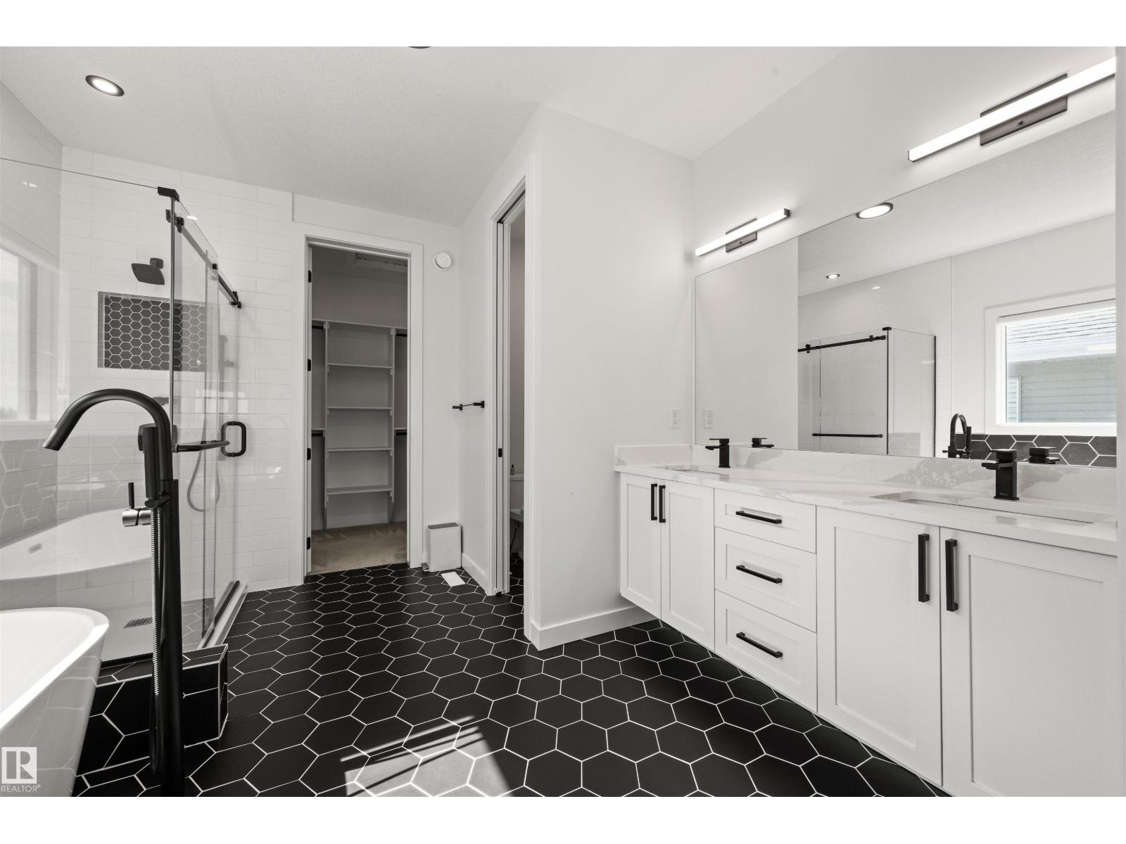 3415 CHICKADEE Drive NW - Photo 30