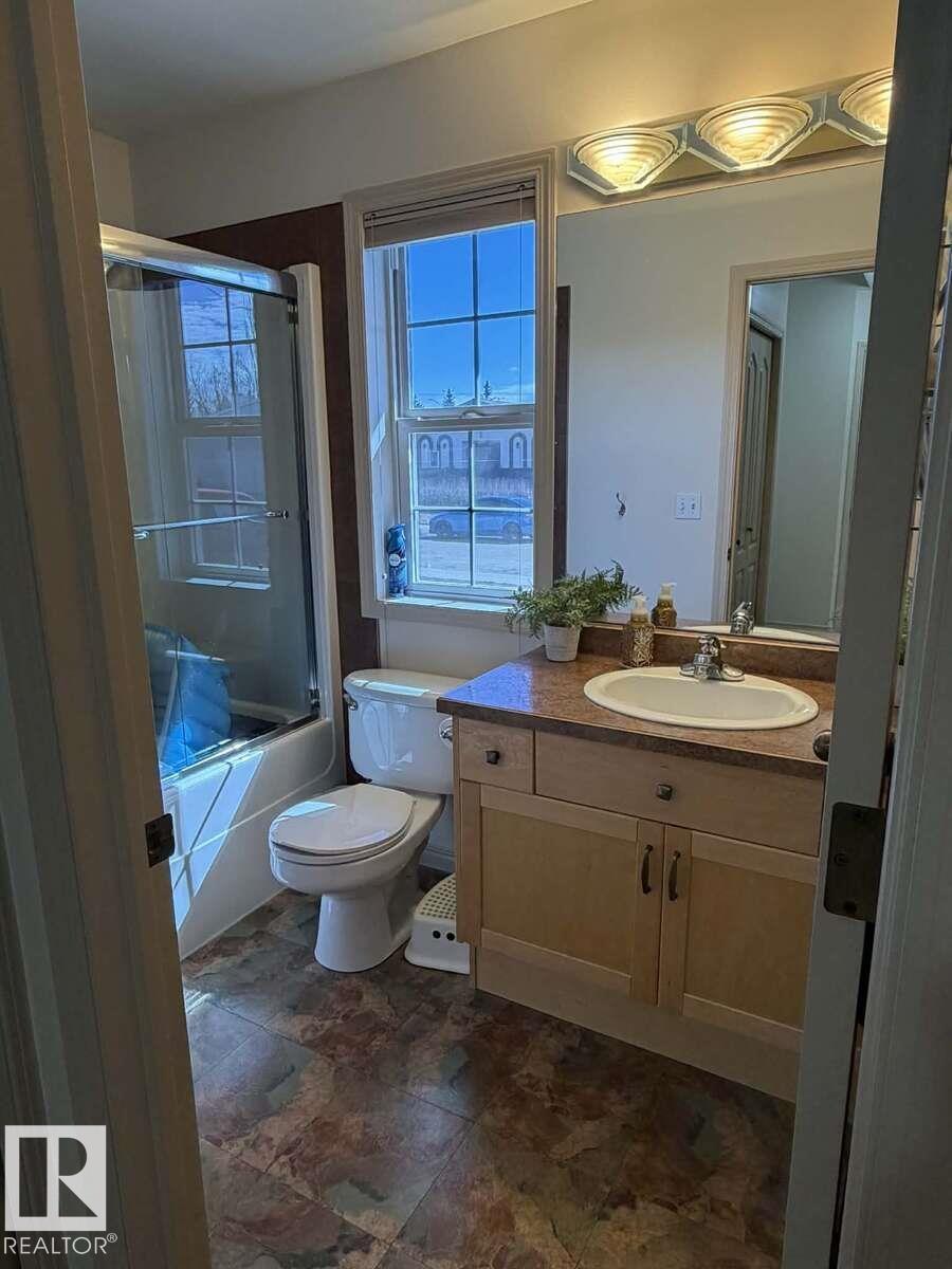 5004 53 Street - Photo 12