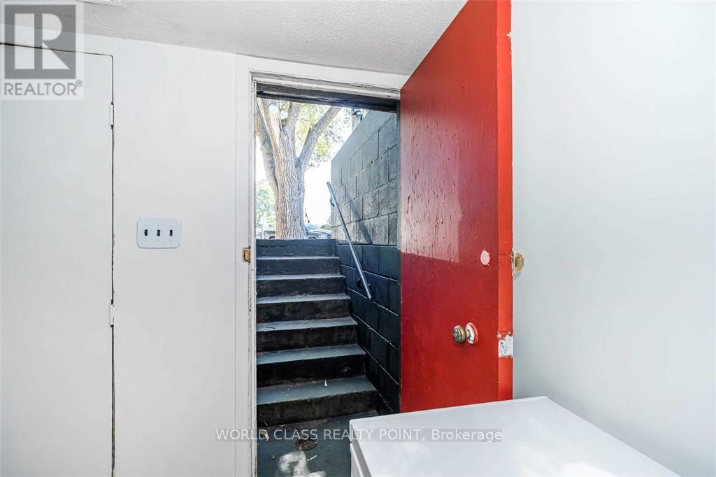 1 MCINTOSH STREET - Image 27