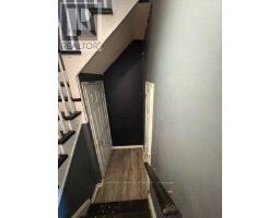 4 Iberville Road, Whitby, ON L1M1H5 Photo 12
