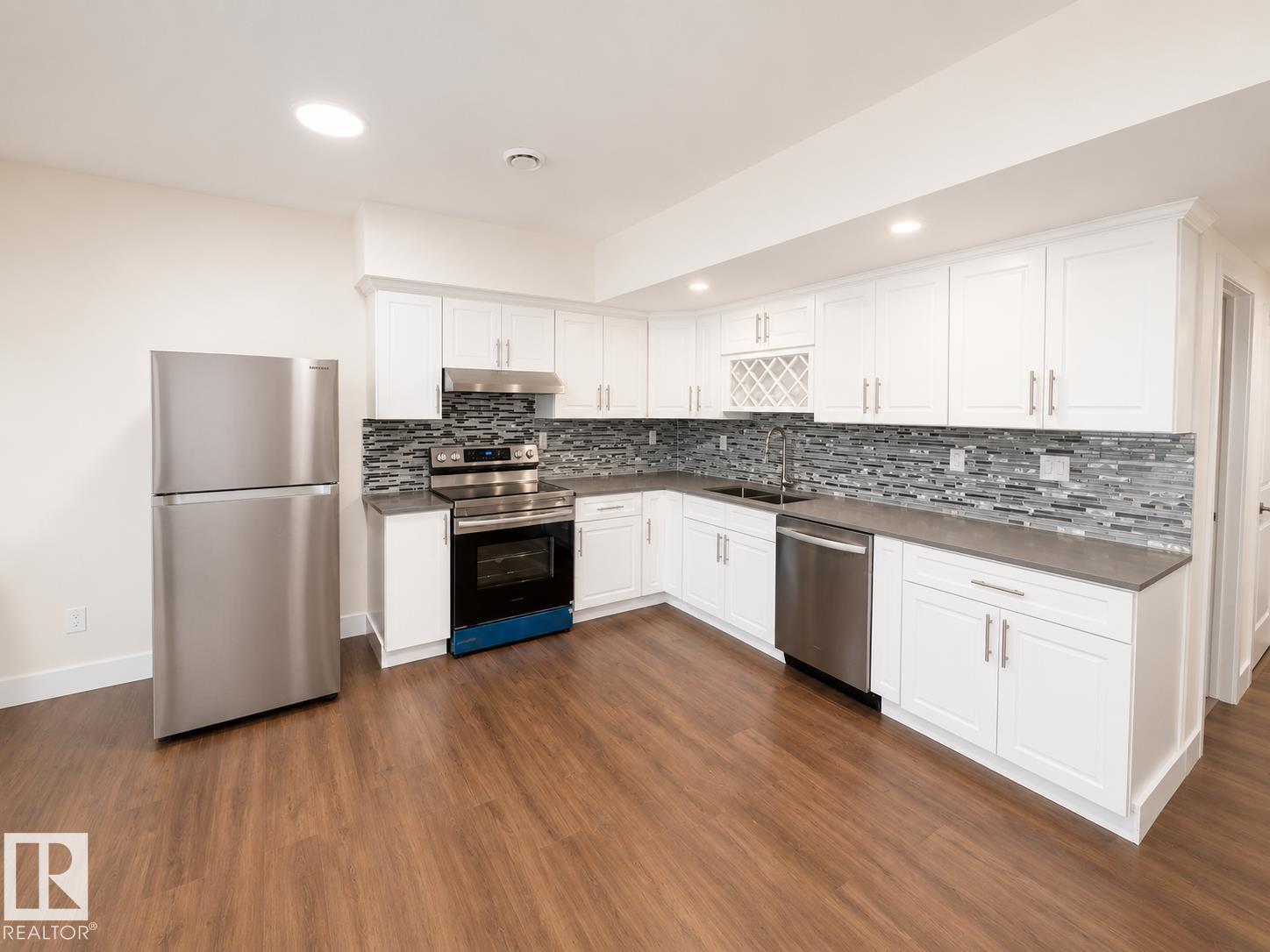 1646 DAVIDSON GREEN SW SW