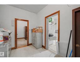 9334 106a Av Nw, Edmonton, AB T5H0S7 Photo 24
