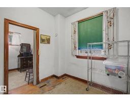 9334 106a Av Nw, Edmonton, AB T5H0S7 Photo 27