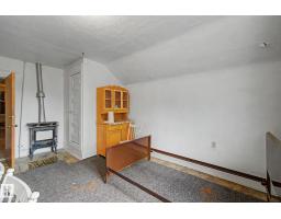 9334 106a Av Nw, Edmonton, AB T5H0S7 Photo 32