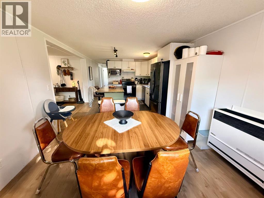 10629 101 Ave - Image 19