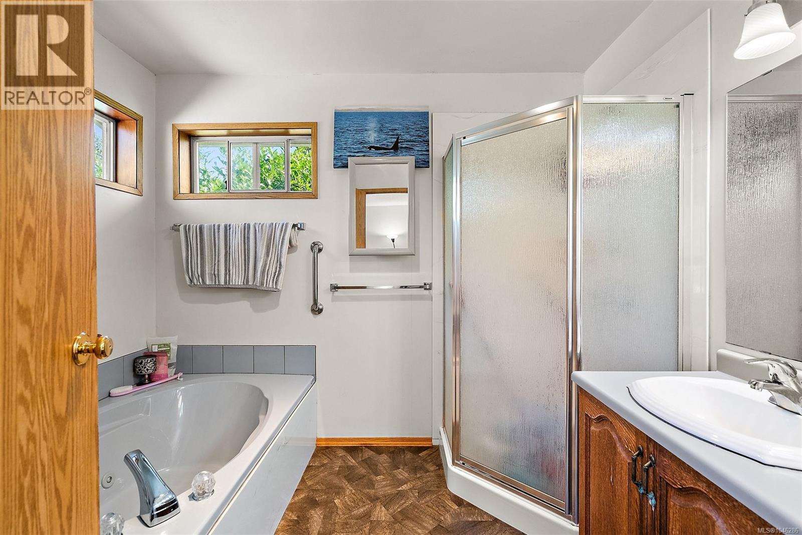  3301 Argyle Place, Saanich