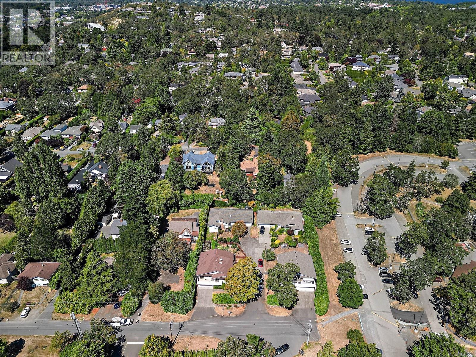  3301 Argyle Place, Saanich