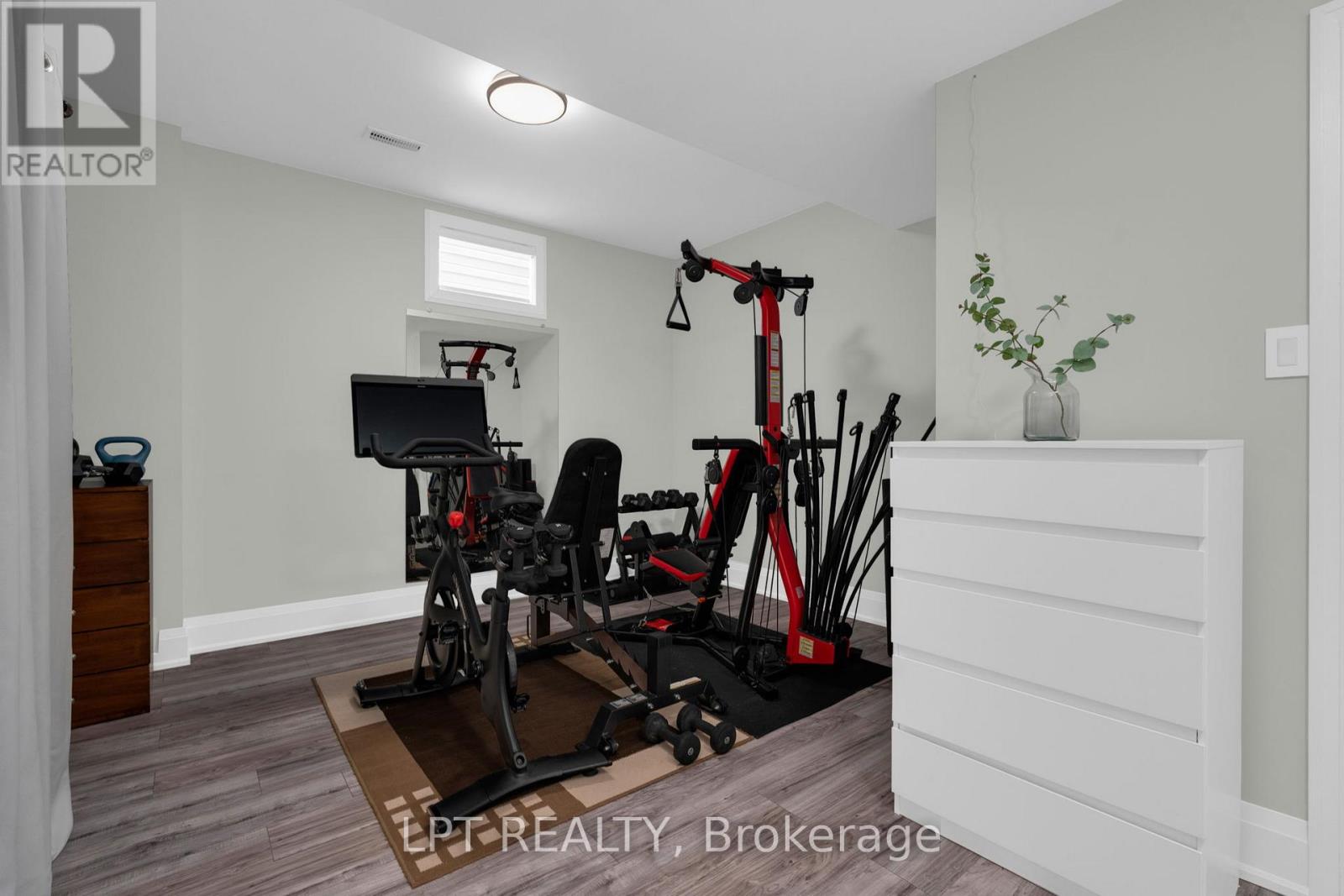 1333 HARRINGTON STREET - Image 36