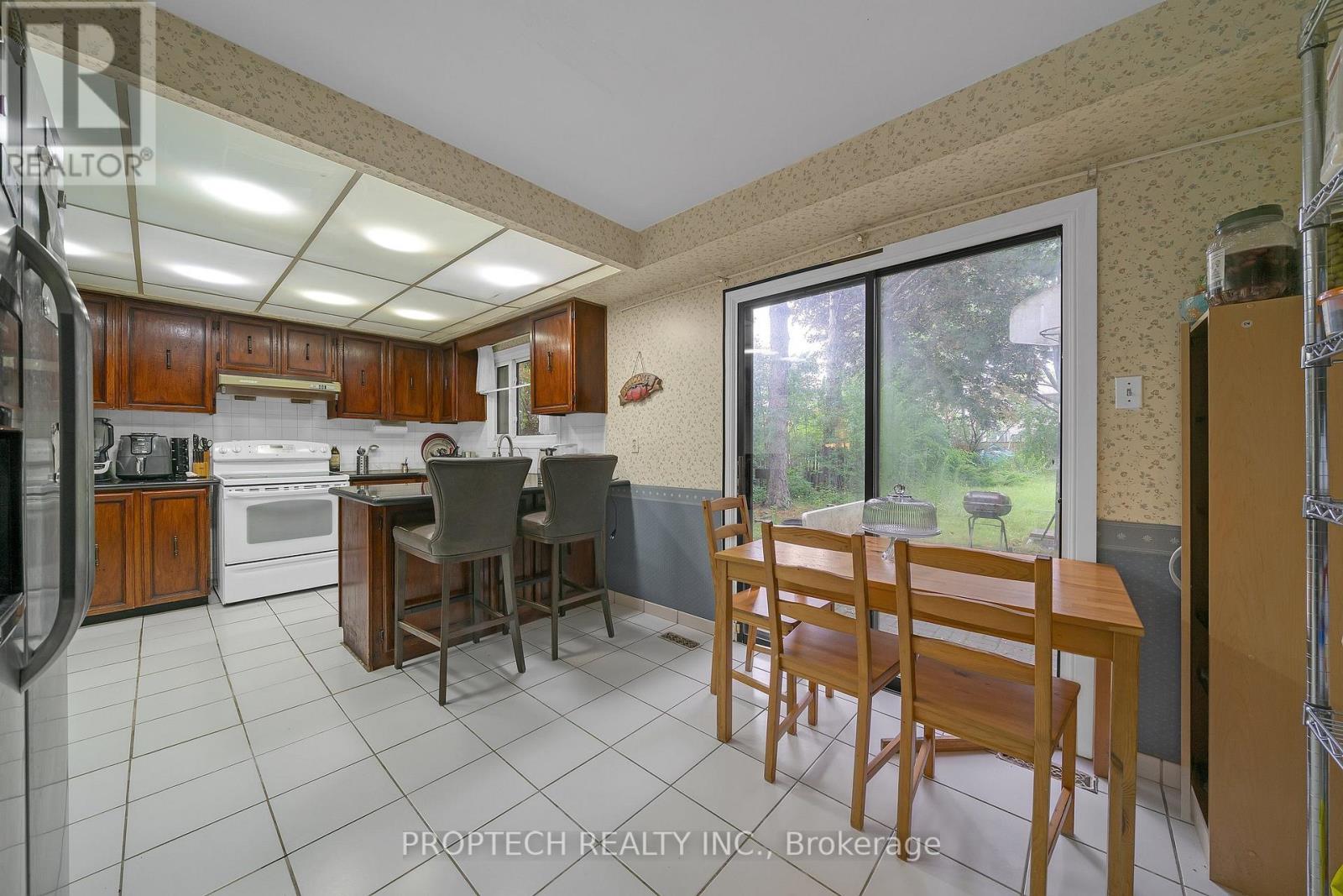245 FINCHAM AVENUE - 16