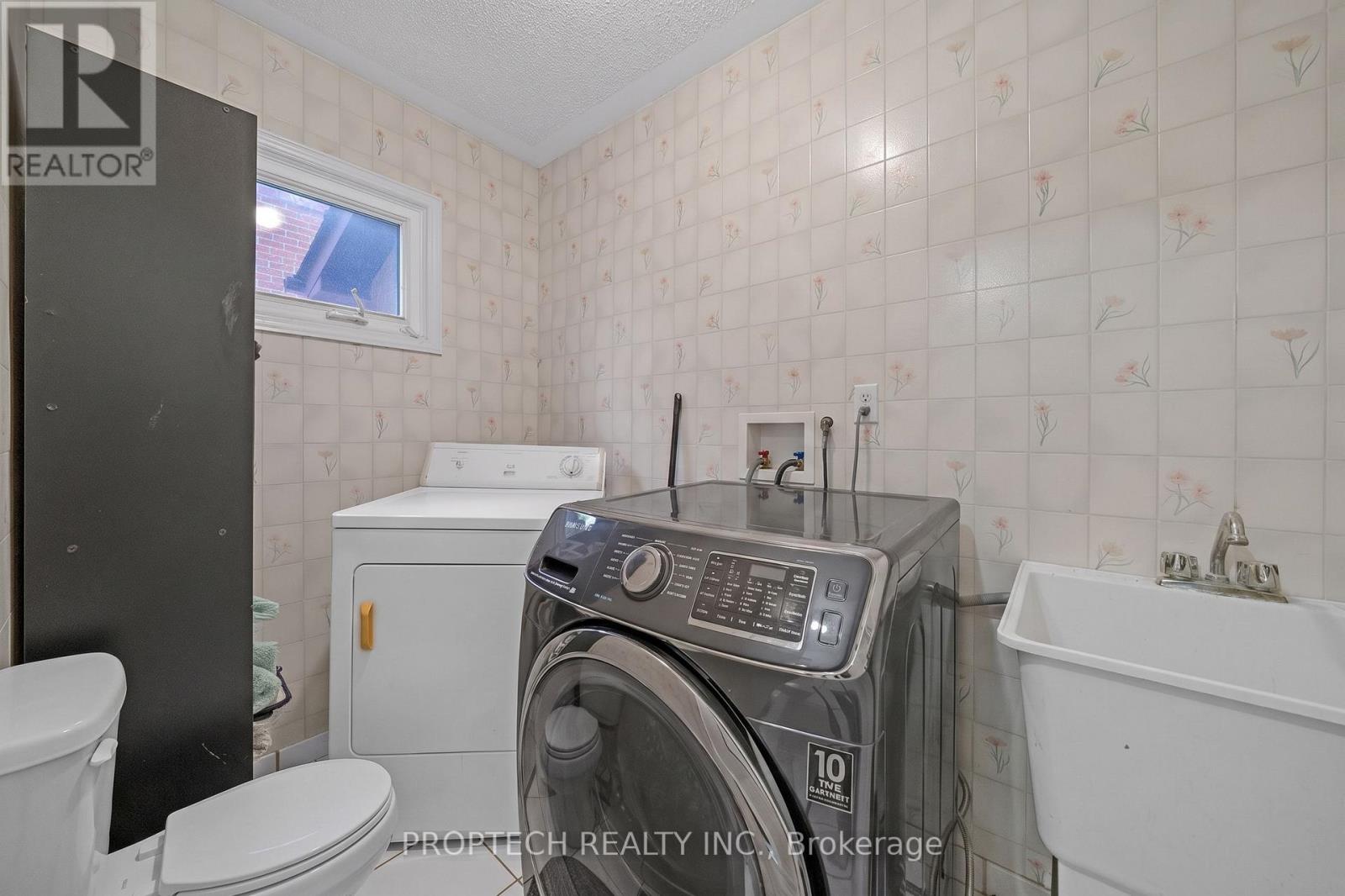 245 FINCHAM AVENUE - 21