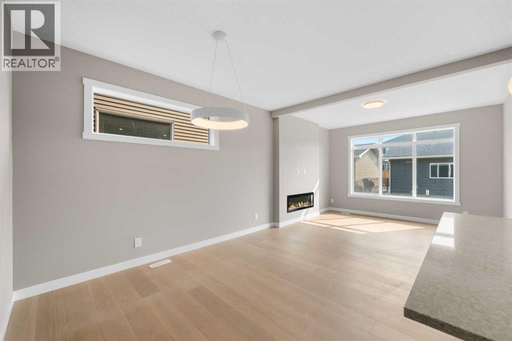 408 Sora Boulevard Southeast - Photo 5