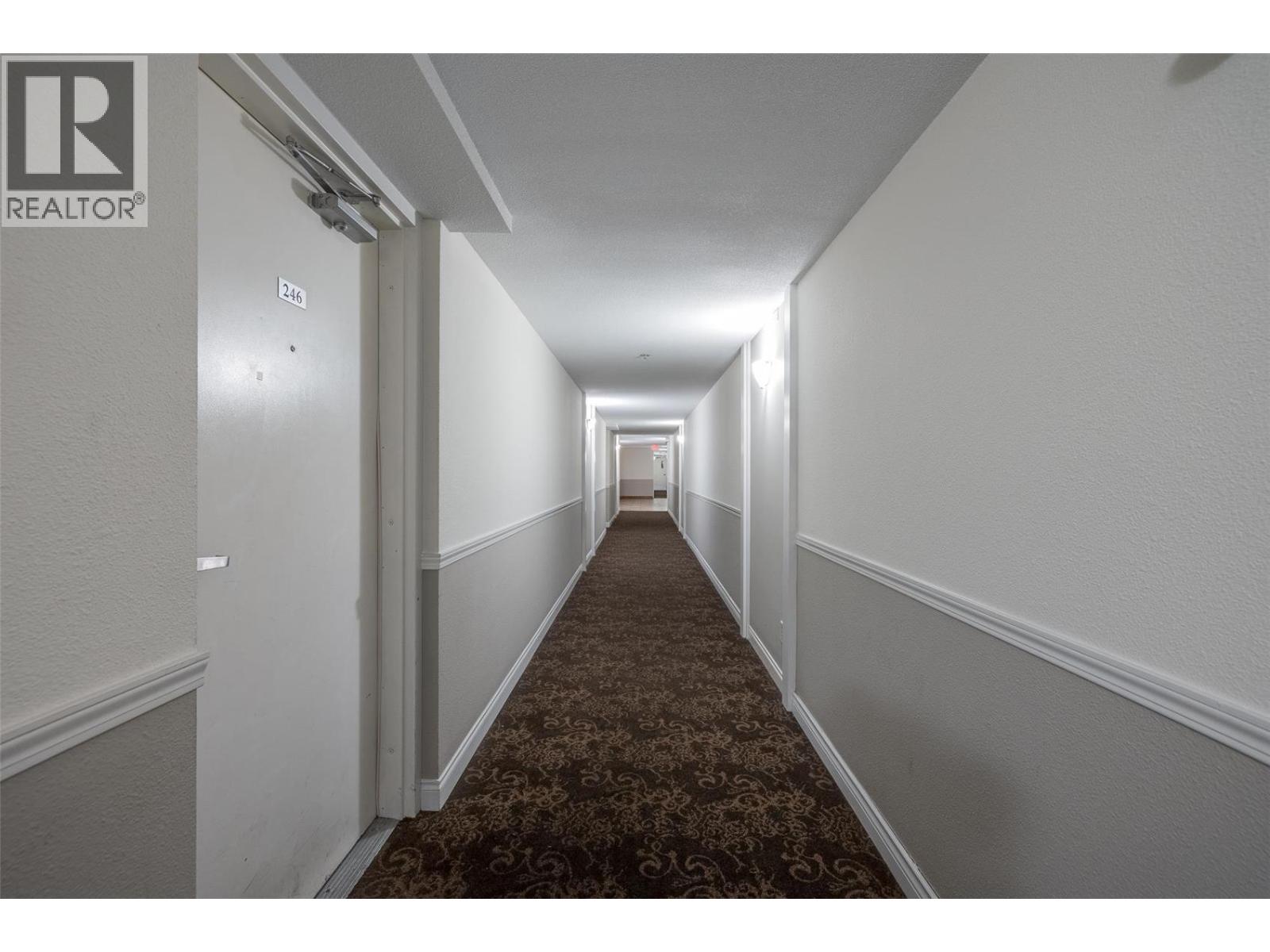 246 1088 Sunset Drive, Kelowna