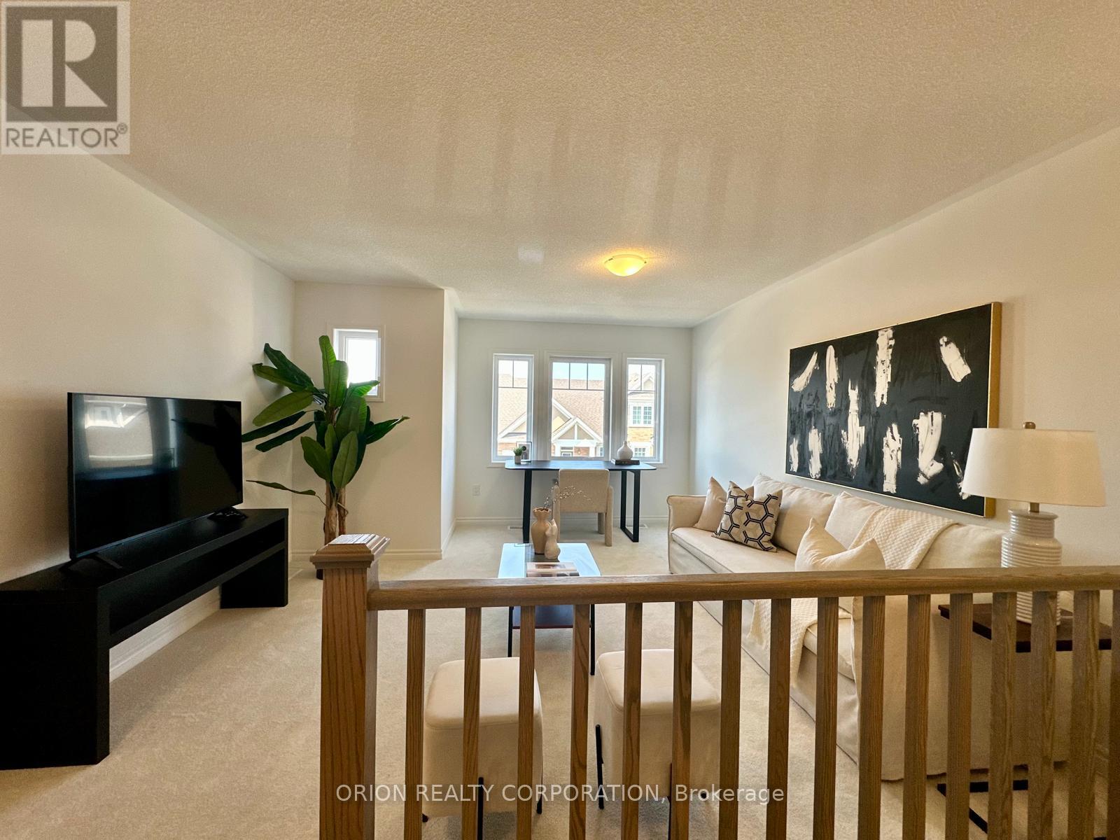 719 SARGEANT PLACE - Image 6