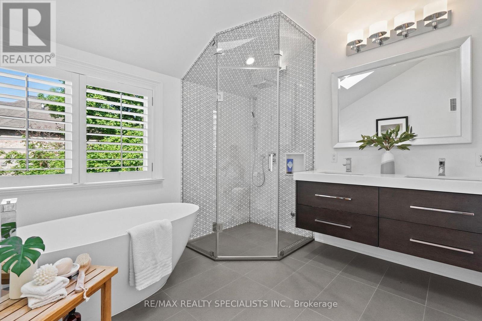 78 MEADOWBANK ROAD - Image 28