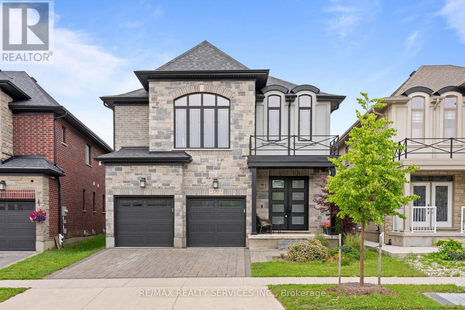 130 PONDCLIFFE DRIVE — photo 2