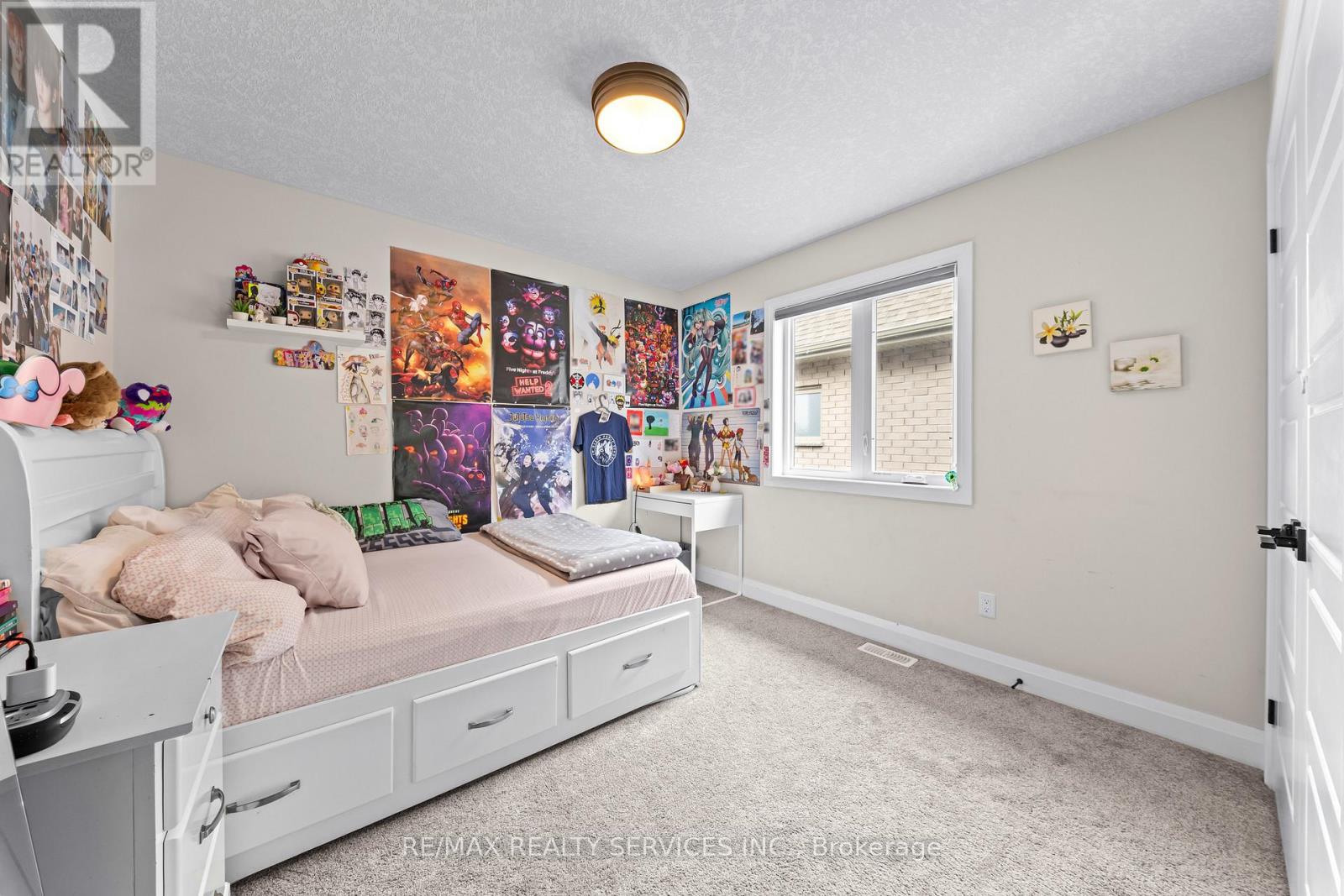 130 PONDCLIFFE DRIVE - Image 43