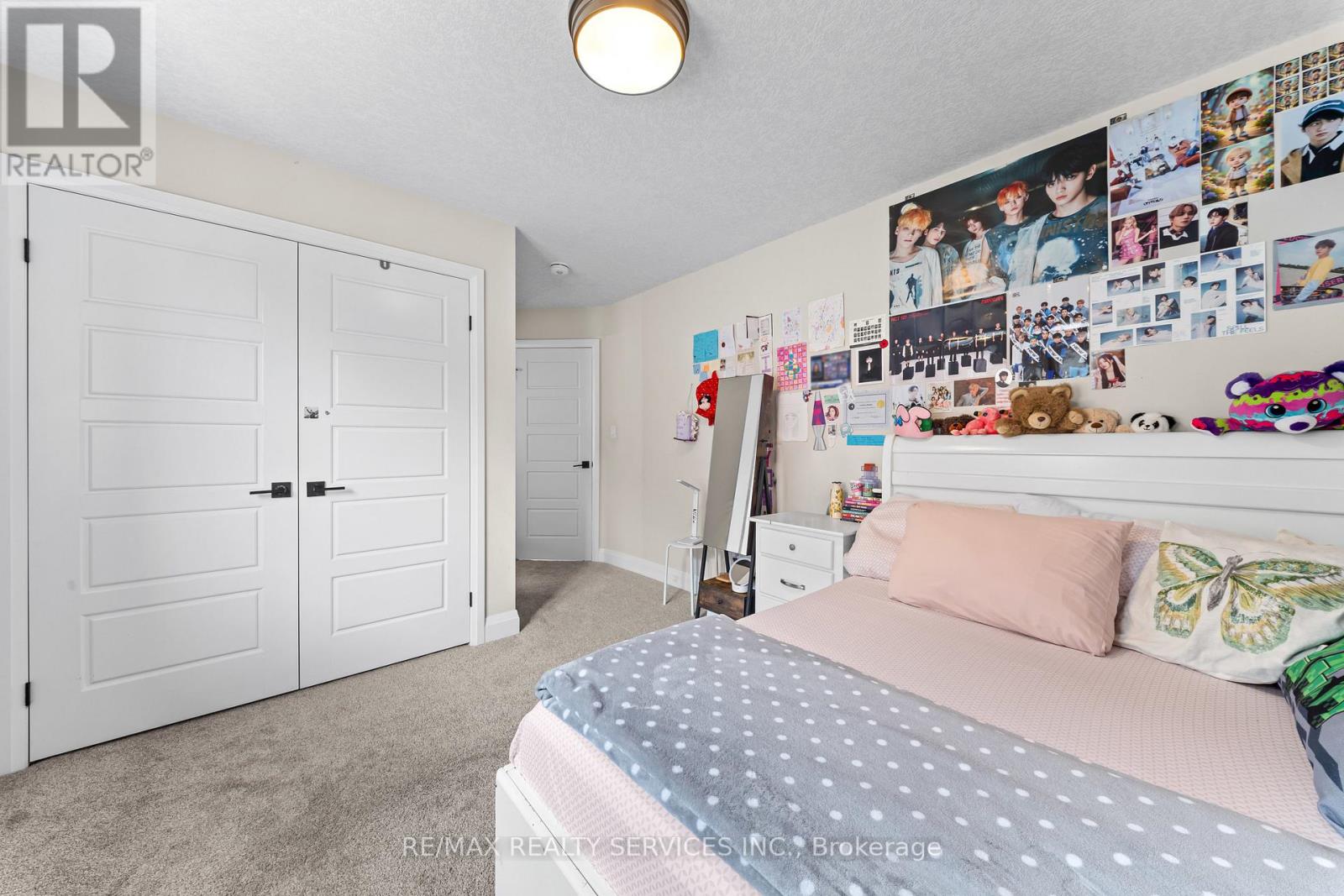 130 PONDCLIFFE DRIVE - Image 44