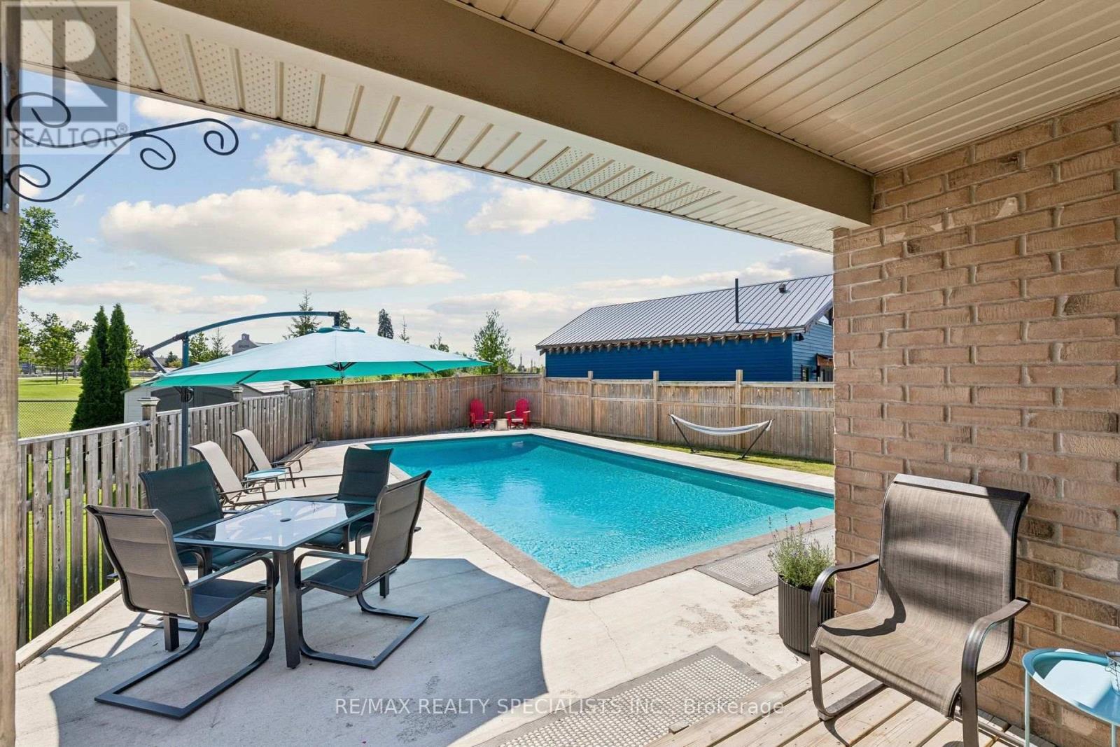375 FAIRWAY ROAD - 29