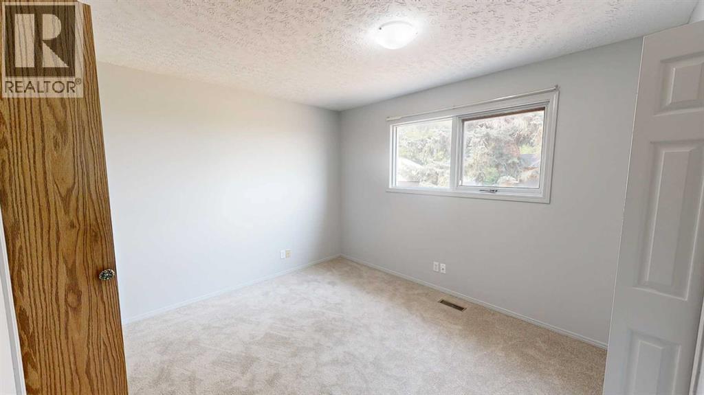 1239 41 Avenue North - Photo 7