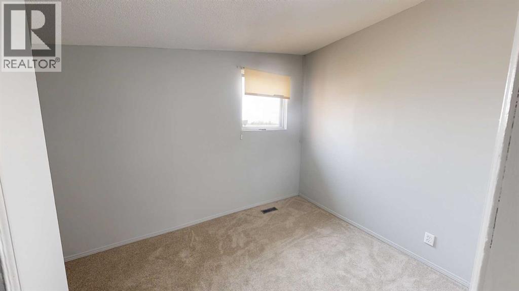 1239 41 Avenue North - Photo 12
