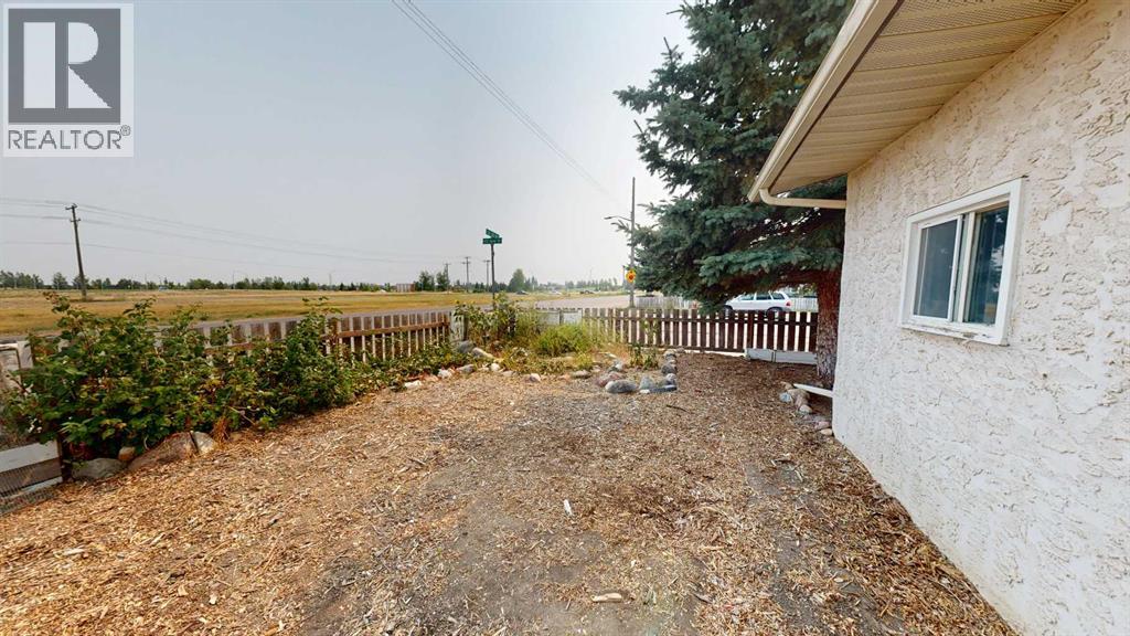 1239 41 Avenue North - Photo 34