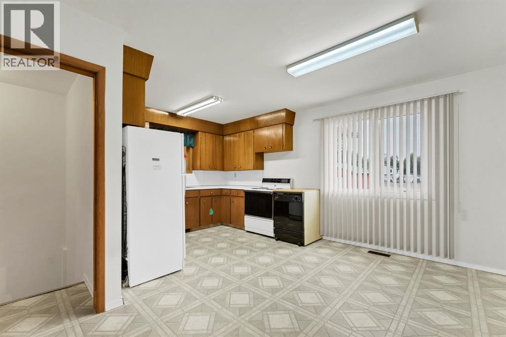 12417 Range Road 71 - Photo 24