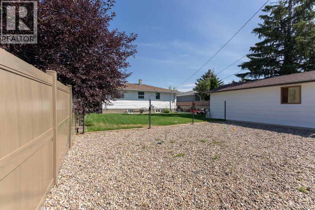 1114 11 Avenue North - Photo 33