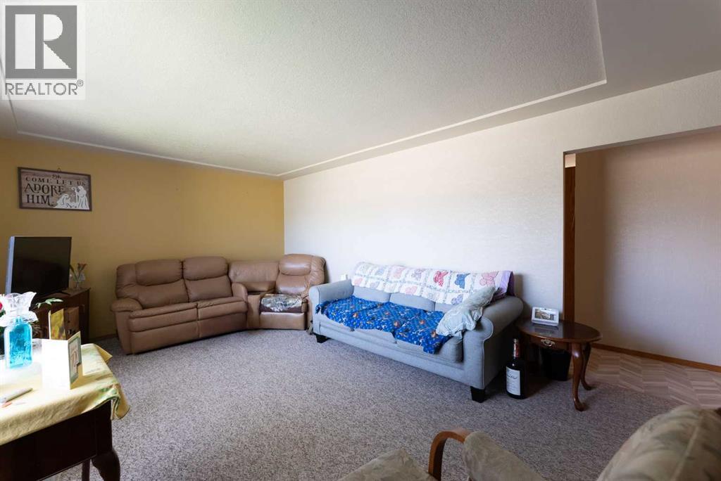 1114 11 Avenue North - Photo 6