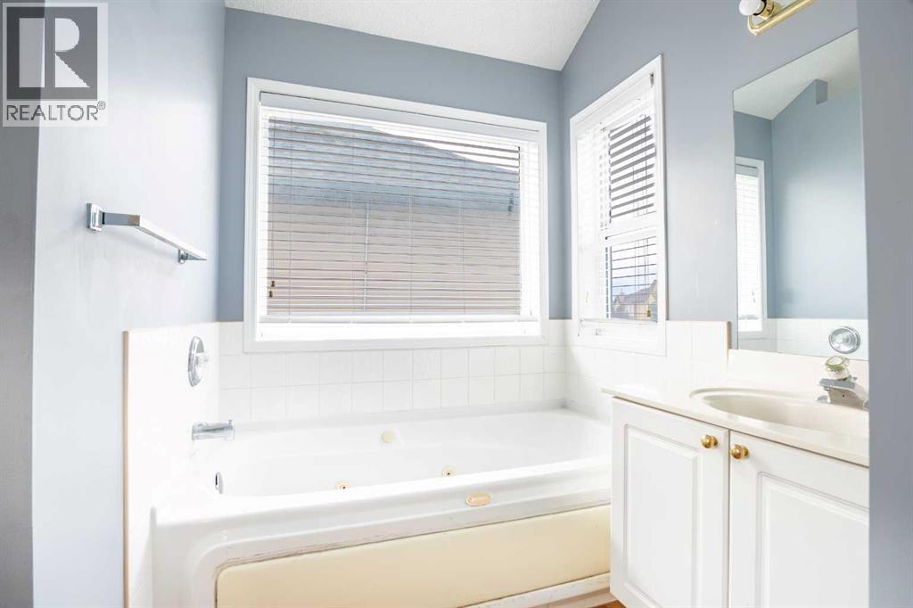 37 Martha's Haven Manor Northeast - Photo 20