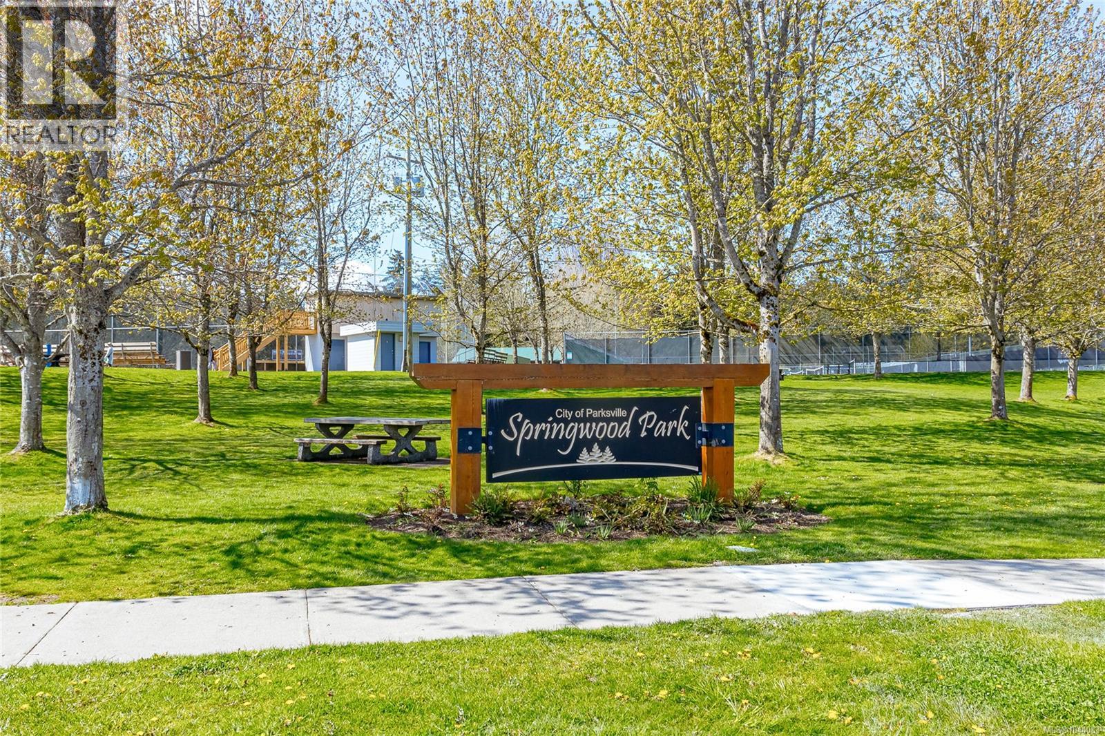 261 Dunbar Way - Image 38