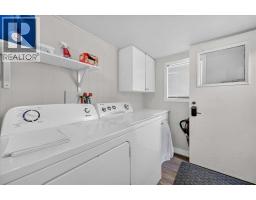 440 53 Avenue Sw, Calgary, AB T2V0B7 Photo 17