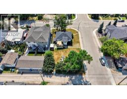 440 53 Avenue SW - photo 1