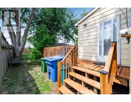 1563 Albert Road, Windsor, ON N8Y3R3 Photo 24
