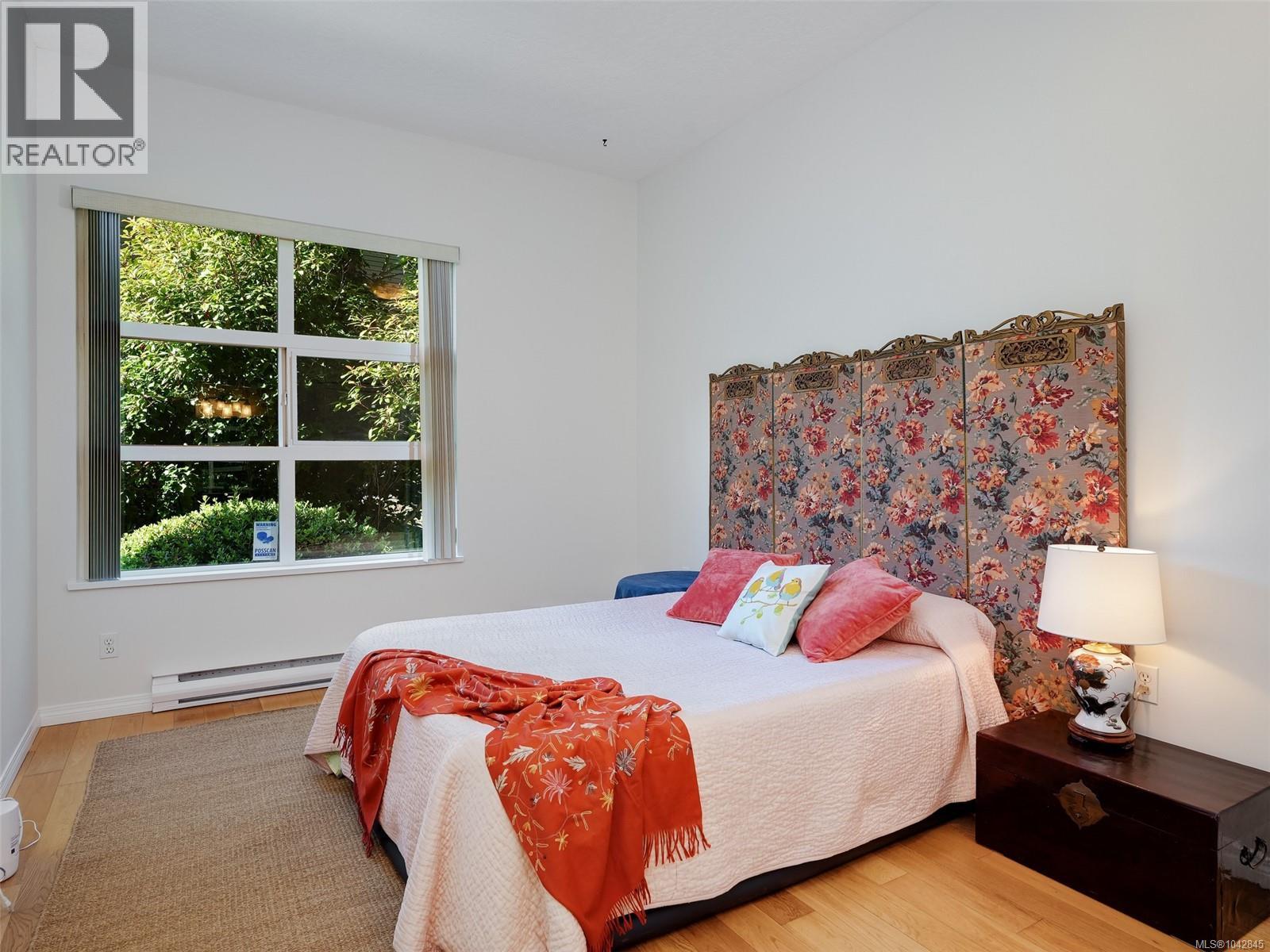 #106 455 Kingston St - 12