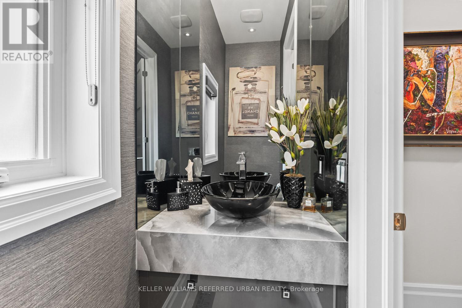 61 RIA COURT - Image 40