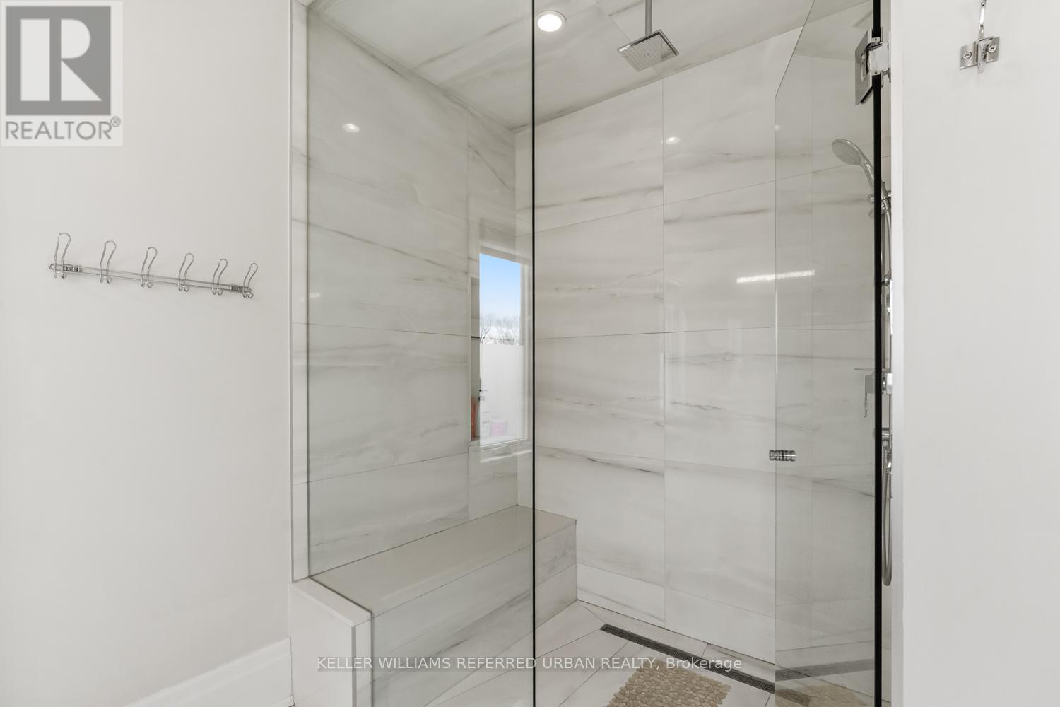 61 RIA COURT - Image 25